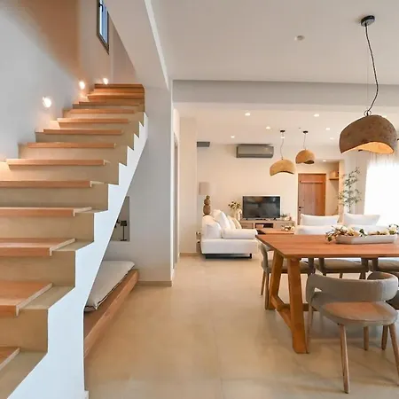 Ino Villa *