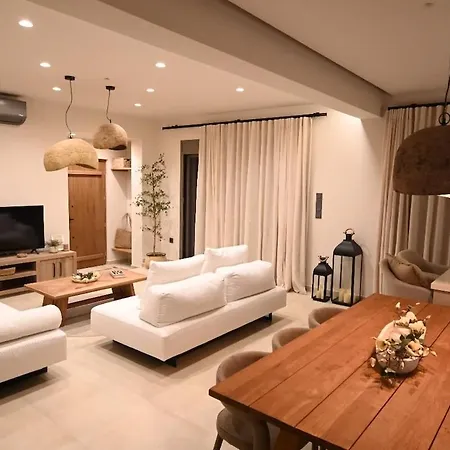 Ino Villa *